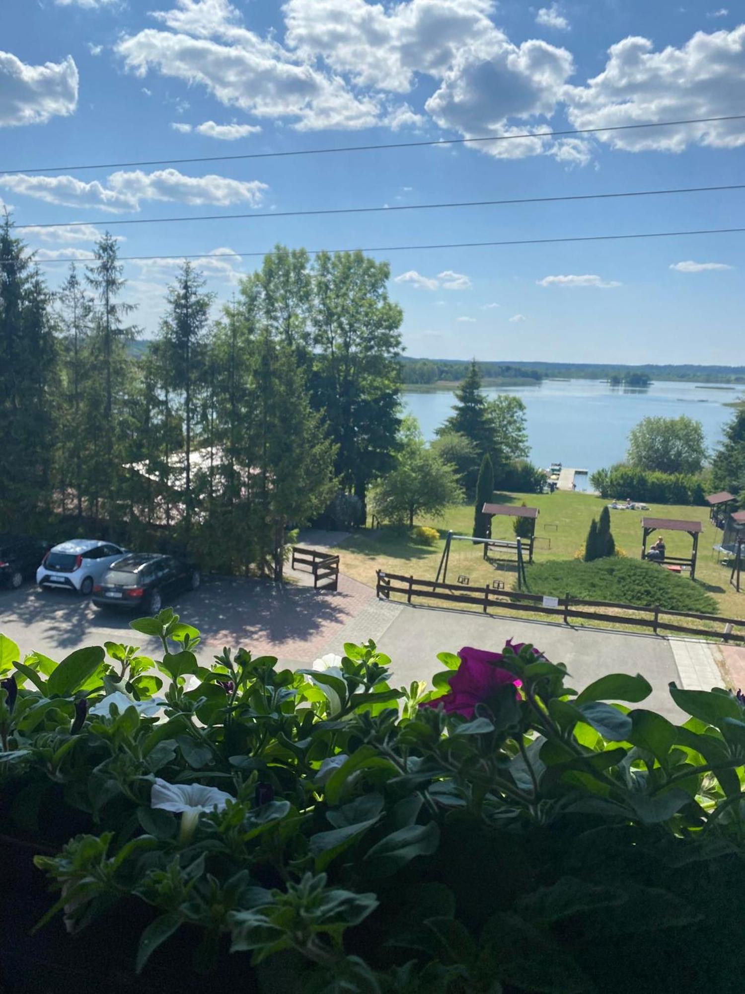 Hotelik Zelwagi Mikołajki エクステリア 写真